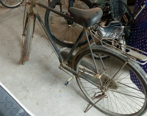 永久自行车，正常骑行，老人年龄大了，不骑了...