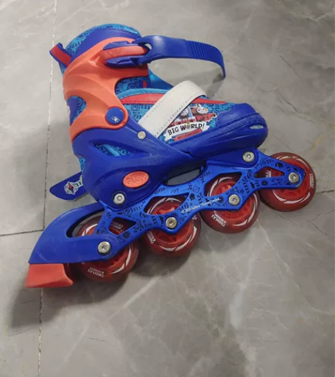 托马斯儿童溜冰鞋轮滑鞋男童款可调全闪光轮旱...