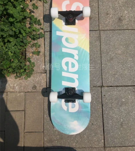 原价300多买的,急出专业滑板短板双翘板高...