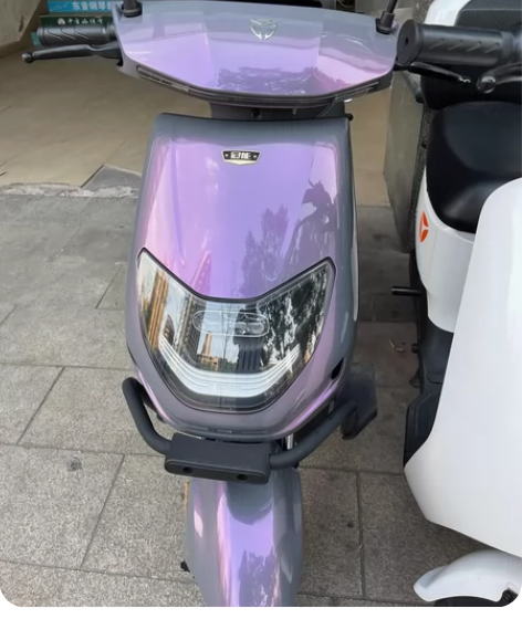 雅迪冠能dt6，行驶2200公里，边跑边充...