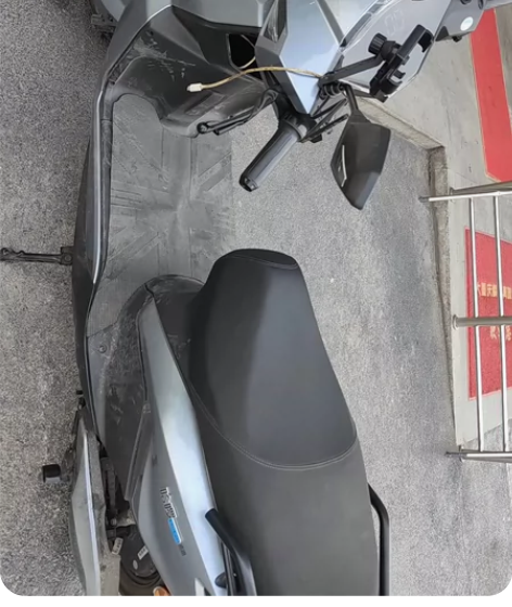 哈啰ME30-EDK 电动摩托车，一千公里...