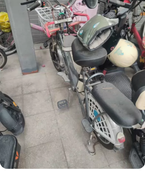 自用闲置台艺电动自行车 感兴趣的话点“我想...