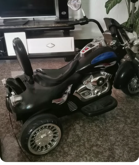 儿童摩托车,闲置在家,便宜卖。 感兴趣的话...