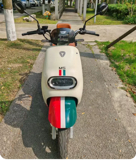 雅迪M5 动力版 9成新 1200W电机 ...