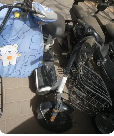 转让雅迪电动车,48/12锂电池,电池拿下...