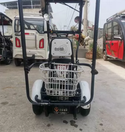 新国标台铃电动车，7新，带48伏电池，续航...