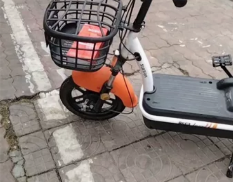 新日新国标电动车出售，一年多的车，成色很新...