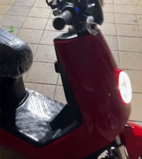 小牛n1s  现车配置：远驱240极速70...