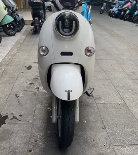 深圳九成全新二手电动车48v60v72v可...