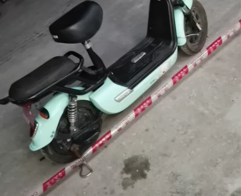 台铃，48—12电池，8成新，续航25—3...