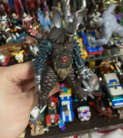 日版奥特曼 泰兰特 14cm版软胶万代玩具...