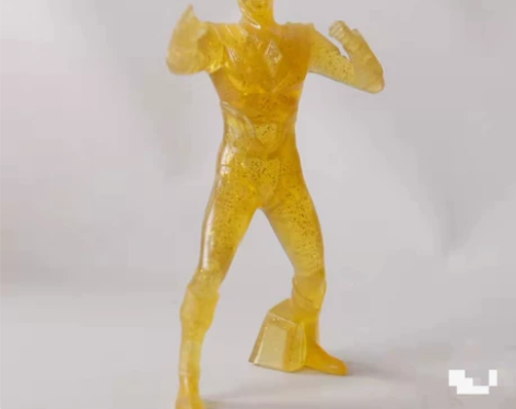 眼镜厂 英雄勇像 特利迦 闪耀型 全新 ！...