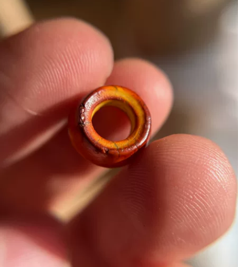 老蜜胺玛尼珠，爆老，赛璐璐，表面呈现开片的...
