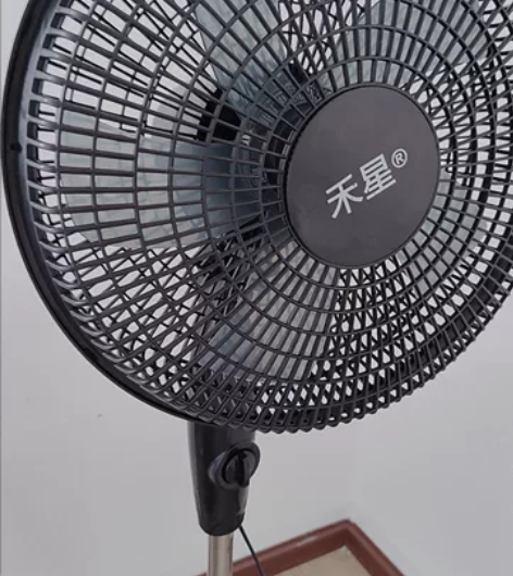 闲置风扇【清仓处理包邮】电风扇落地扇家用静...