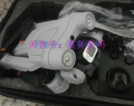 航拍无人机   差不多将近1300元的 可...