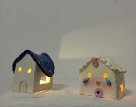 小房子夜灯，也可以是摆件 树脂粘土制作～ ...