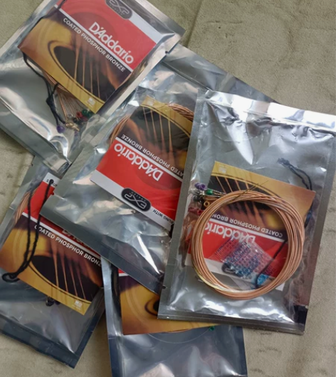 达达里奥EXP16，工厂散装琴弦，所谓的散...