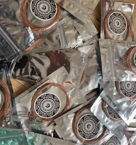 出口转内销的，民谣吉他套弦，一套20元，5...