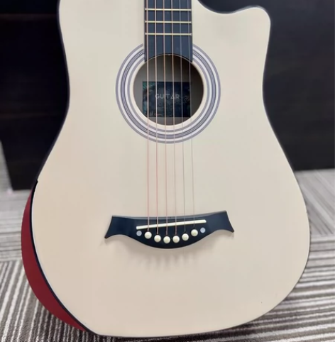 原价1900多的吉他几乎全新单板吉他便宜出...