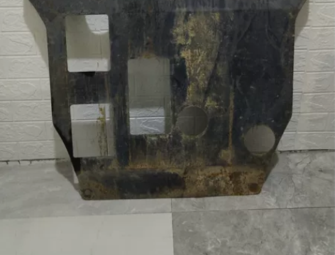 发动机护板汽车底盘防护板。原厂拆装配件长安...