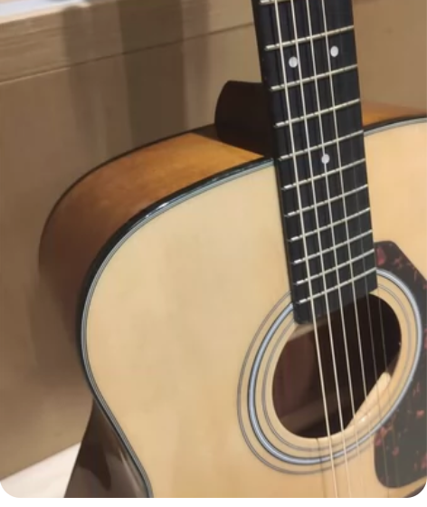 原价1000多的几乎全新吉他便宜出了，虽然...