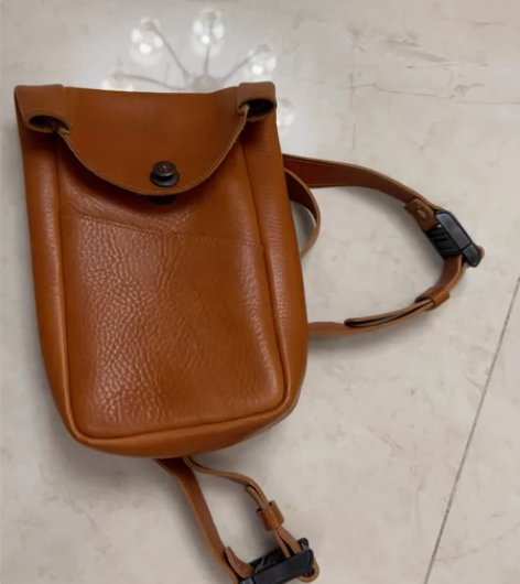 自己手工做的进口小牛皮腿包、皮磁吸扣、明白...