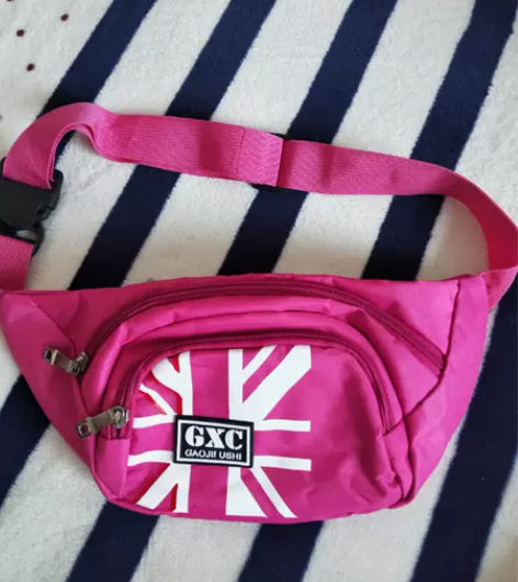 以前爬山，买腰包，全新全新，两个便宜出售，...
