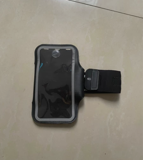 跑步手机臂包 全新闲置跑步手机臂包
