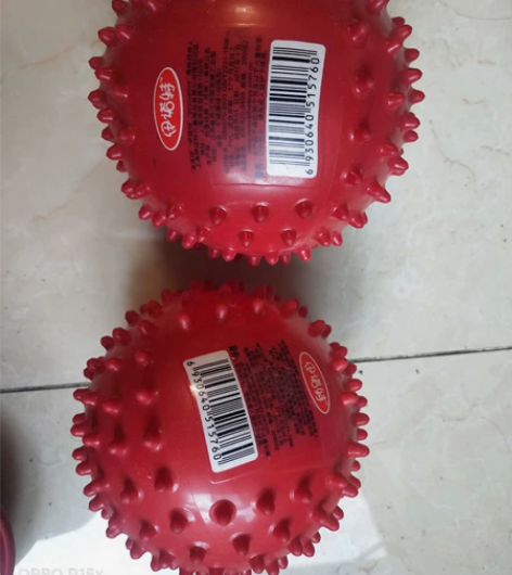 两个球 感兴趣的话点“我想要”和我私聊吧～...