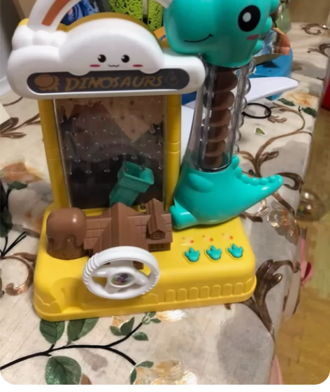 宝宝接球玩具，带音乐灯光。 感兴趣的话点“...