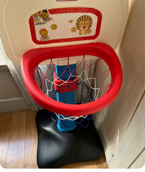 澳乐儿童篮球筐，几乎全新，可升降！一直在屋...