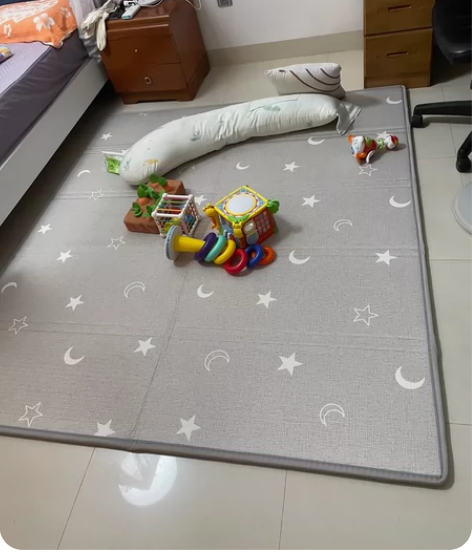 贝易折叠爬行垫180*200*2 买来没多...