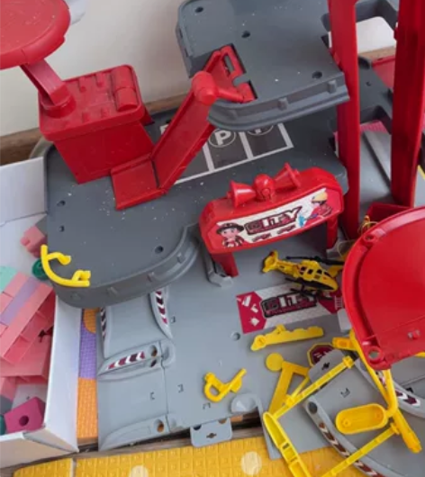 轨道车停车场玩具车小汽车套装各类车消防警察...