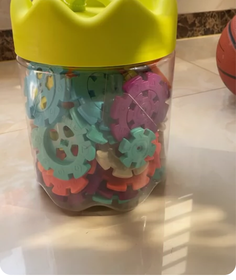 纽奇雪花片,八九成新,没怎么玩过,娃大了不...