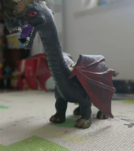 大号恐龙玩具，长65cm，高32cm，软胶...