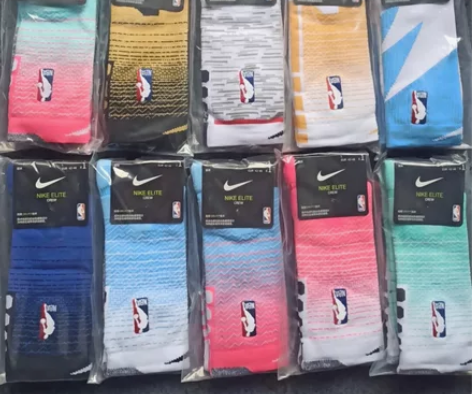 NBA球队渐变色篮球精英袜中高筒透气吸汗加...