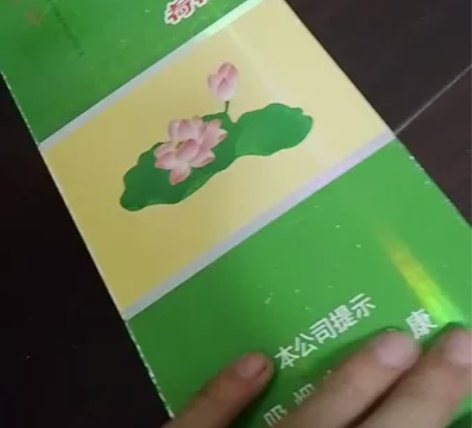 文具盒，收纳盒，空烟盒 感兴趣的话点“我想...