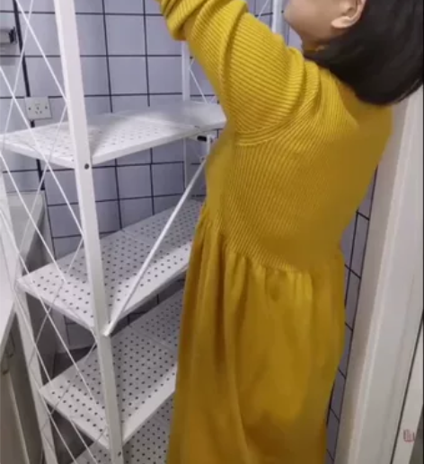 【便宜甩卖】厨房置物架多层落地微波炉架加厚...