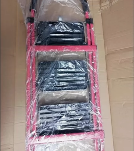 【五步梯低价处理】仓库到期了,梯子都带不走...