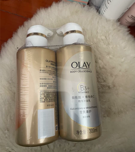 OLAY烟酰胺沐浴露持久留香身体沐浴乳液保...