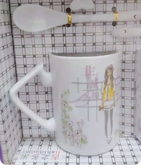 情侣杯｜全新陶瓷手绘套装情侣杯带杯盖勺子白...