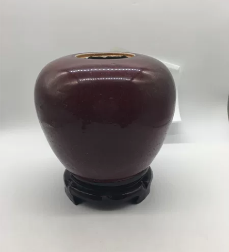 清中期红釉西瓜罐,高19.5cm,口径9c...