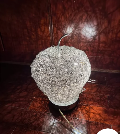 铝线落地卧室客厅书桌手工艺品 复古个性苹果...