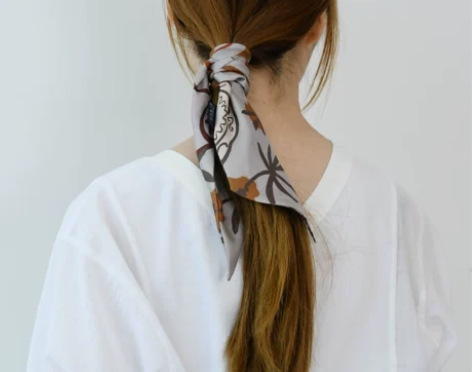 L.Bardeen原创手绘瓶子发带丝巾斜纹...