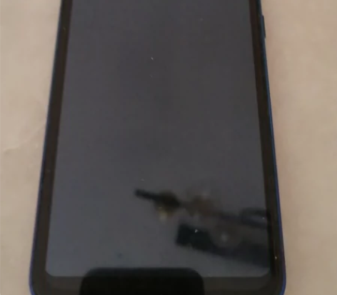 华为畅享9三年左右备用机内存32g，开关机...