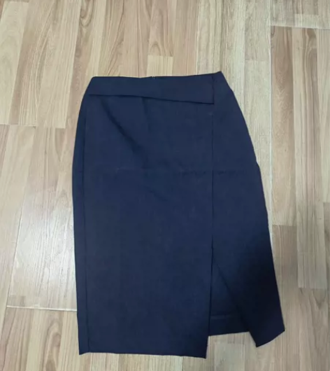 蓝色开叉一步裙 品牌：zara 购入价格：...