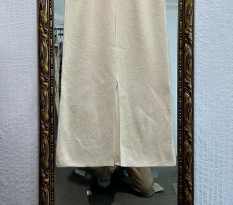 全新日单米白色春季针织一步裙松紧腰半身裙中...