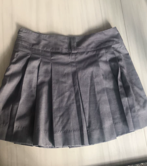 灰色百褶裙女半身裙秋冬厚款短 适合平时28...