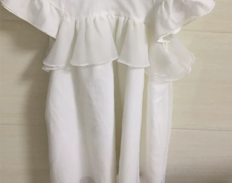 白色蓬蓬裙 就穿过一次 售后不退不换 身高...