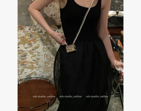 MLS 法式吊带连衣裙女秋装2022新款设...